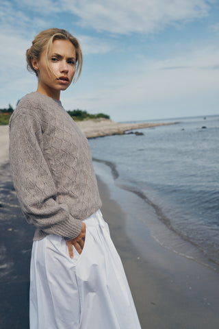 LAURA PLEATED NEDERDEL