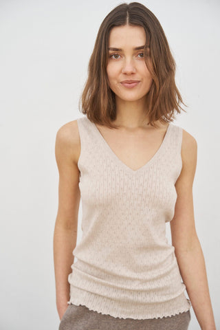 CLARA V-TOP