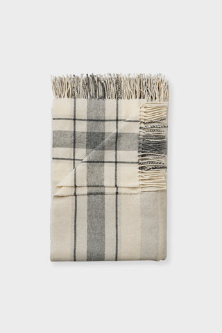 EMBRACE PLAID