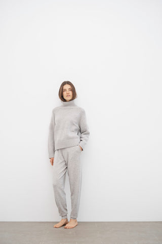 MEA SWEATER