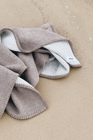 SERENE THROW